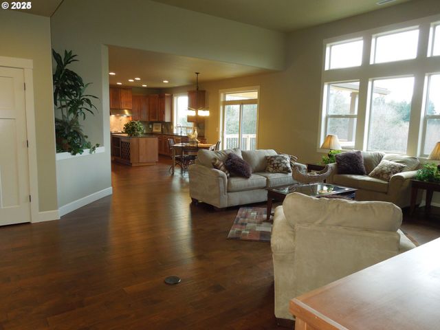 4912 Ne 132ND Cir, Vancouver, WA 98686