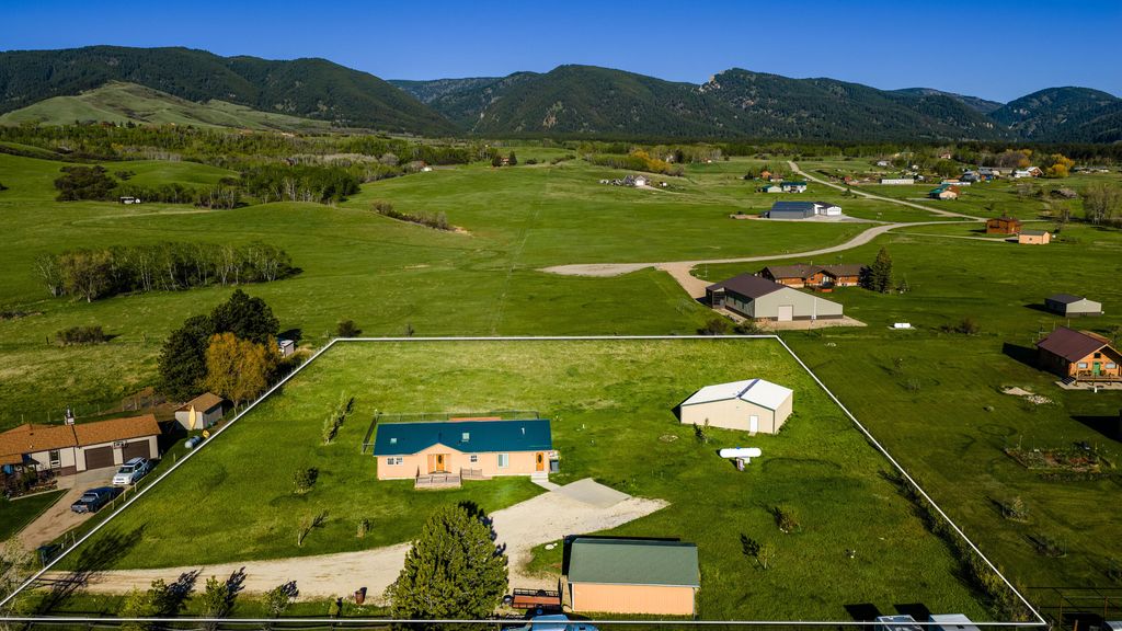 77 John Lane, Story, WY 82832 photo 4