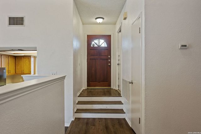 6406 Brook Cove, San Antonio, TX 78240