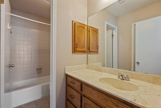 6406 Brook Cove, San Antonio, TX 78240
