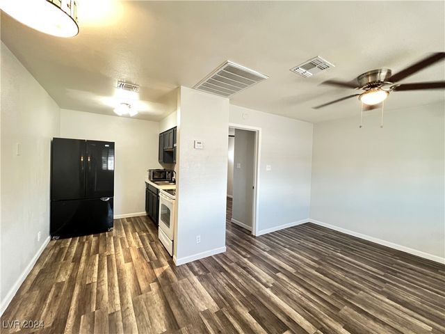 6019 Clark Street, Las Vegas, NV 89122