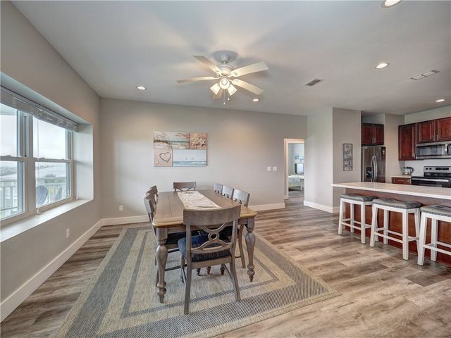 1107 S 11th St 39, Port Aransas, TX 78373