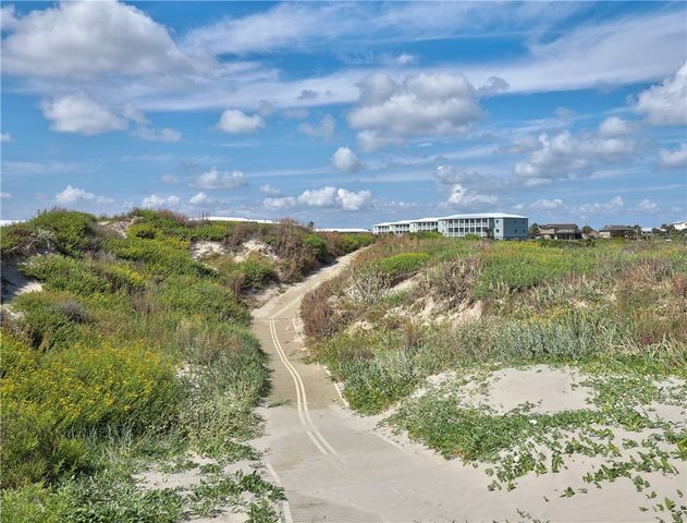 1107 S 11th St 39, Port Aransas, TX 78373