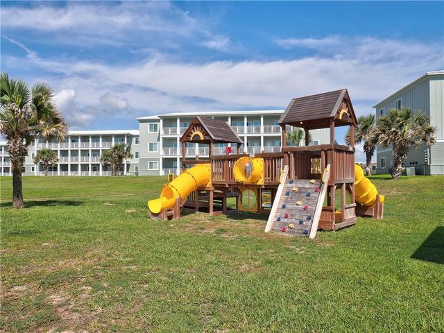 1107 S 11th St 39, Port Aransas, TX 78373