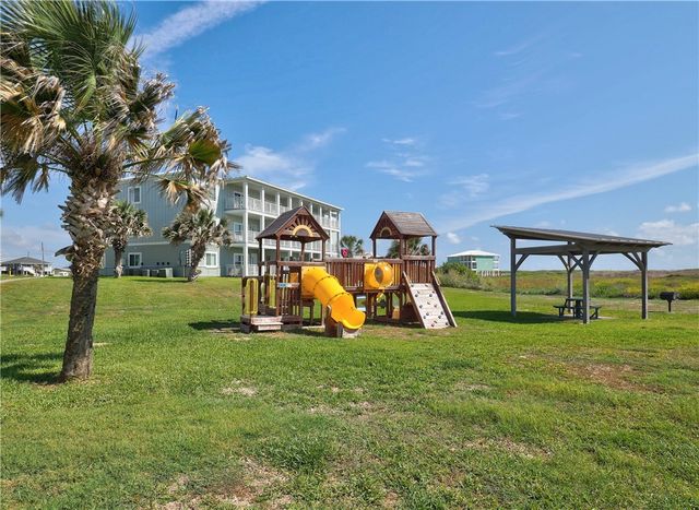 1107 S 11th St 39, Port Aransas, TX 78373