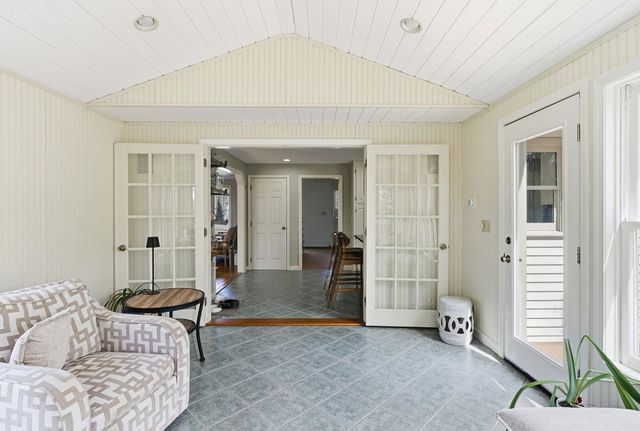 25 Buttonwood Drive, Derry, NH 03038