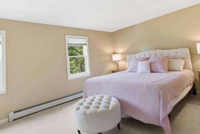 25 Buttonwood Drive, Derry, NH 03038