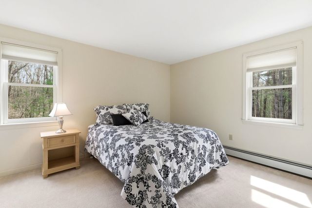 25 Buttonwood Drive, Derry, NH 03038