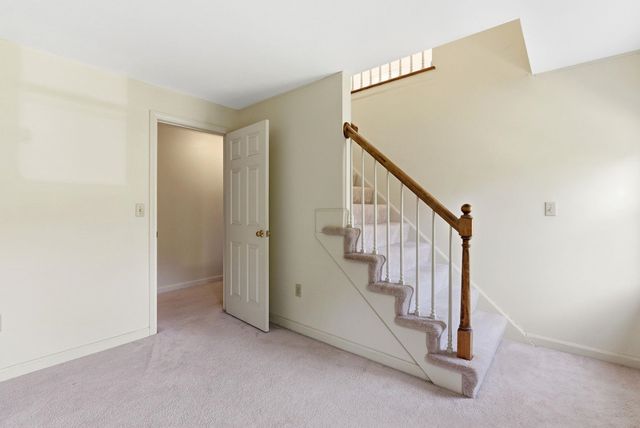 25 Buttonwood Drive, Derry, NH 03038