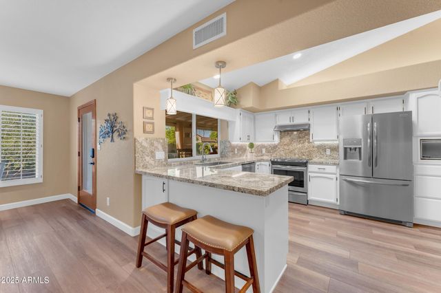 12876 W PASADENA Avenue, Litchfield Park, AZ 85340