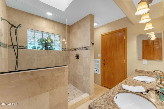 12876 W PASADENA Avenue, Litchfield Park, AZ 85340