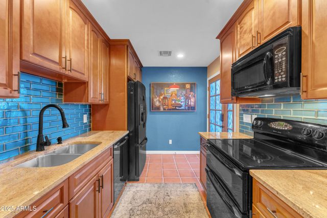 12876 W PASADENA Avenue, Litchfield Park, AZ 85340