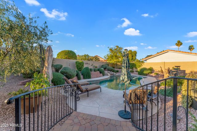 12876 W PASADENA Avenue, Litchfield Park, AZ 85340