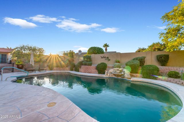 12876 W PASADENA Avenue, Litchfield Park, AZ 85340