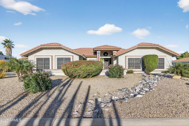 12876 W PASADENA Avenue, Litchfield Park, AZ 85340