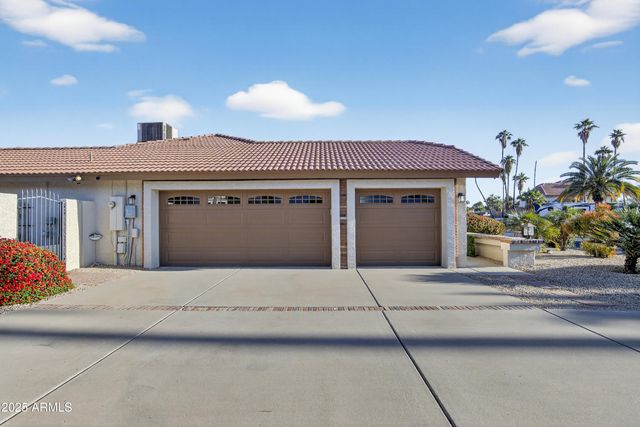 12876 W PASADENA Avenue, Litchfield Park, AZ 85340