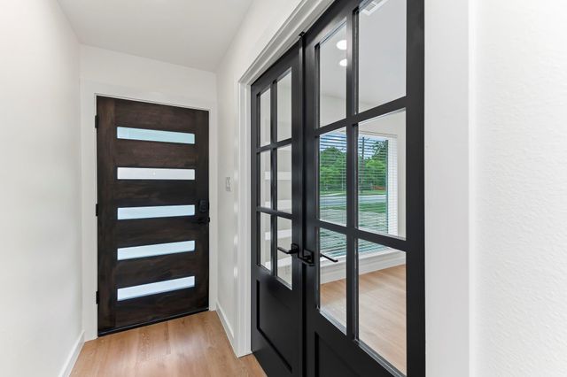 2914 Loyola LN, Austin, TX 78723