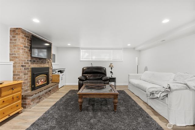 15024 SE 113th Street, Renton, WA 98059