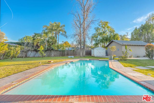 5932 Lubao Avenue, Woodland Hills, CA 91367