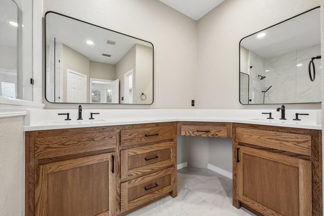 5929 Clipper Lane, Fort Worth, TX 76179