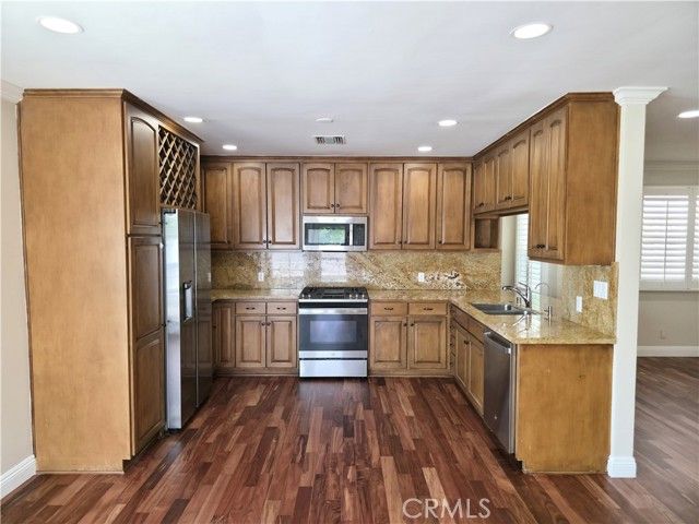 5339 Veloz Avenue, Tarzana (los Angeles), CA 91356