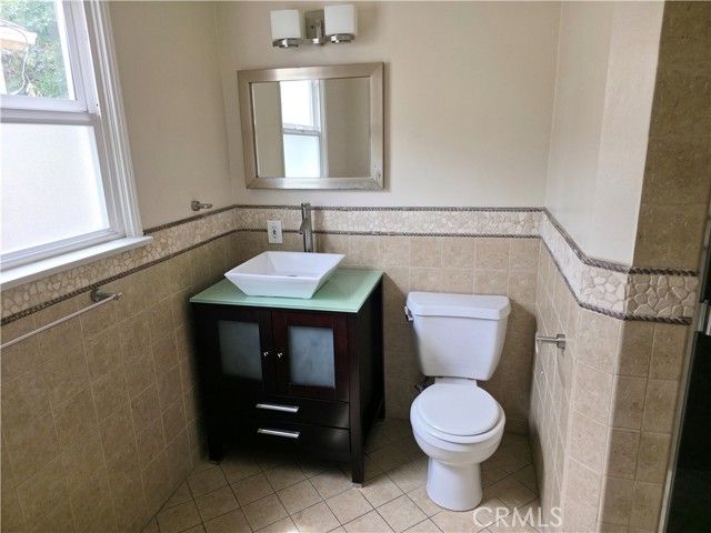 5339 Veloz Avenue, Tarzana (los Angeles), CA 91356
