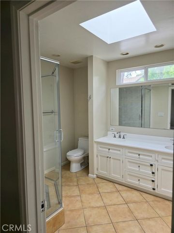 5339 Veloz Avenue, Tarzana (los Angeles), CA 91356
