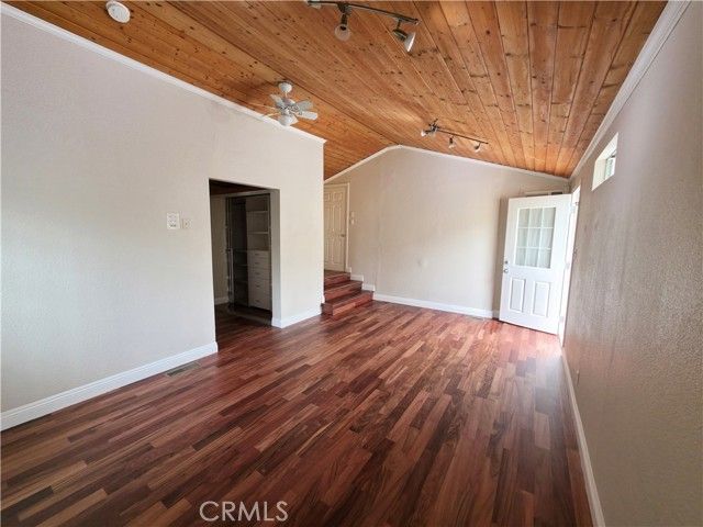 5339 Veloz Avenue, Tarzana (los Angeles), CA 91356