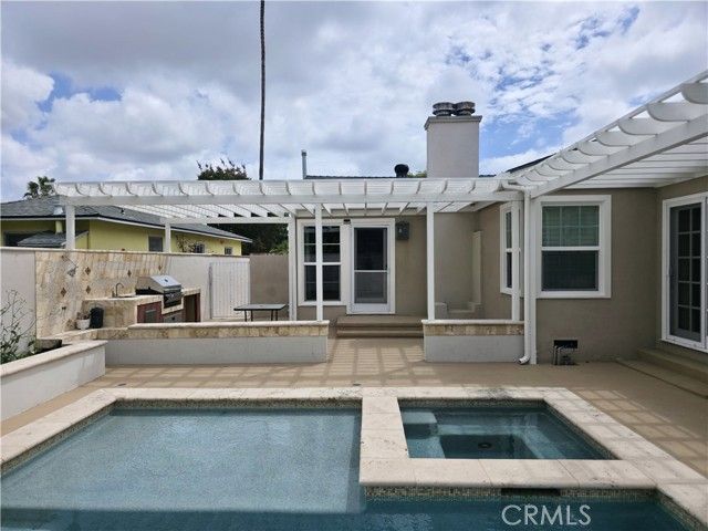 5339 Veloz Avenue, Tarzana (los Angeles), CA 91356