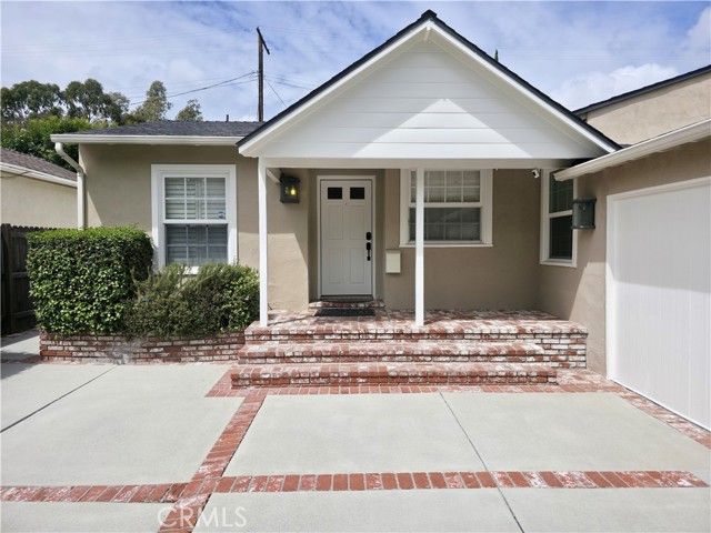 5339 Veloz Avenue, Tarzana (los Angeles), CA 91356