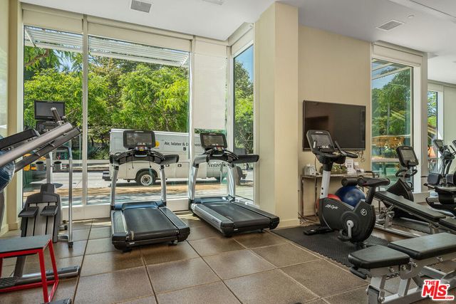 1705 Ocean Avenue 312, Santa Monica, CA 90401