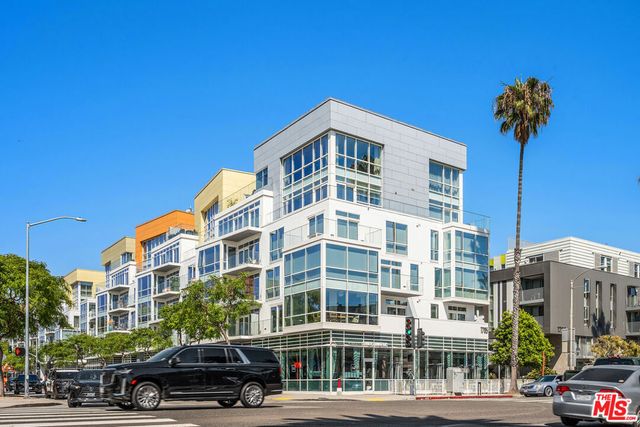 1705 Ocean Avenue 312, Santa Monica, CA 90401