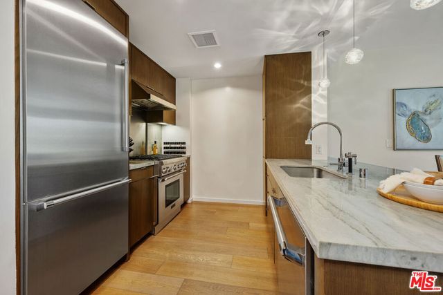 1705 Ocean Avenue 312, Santa Monica, CA 90401