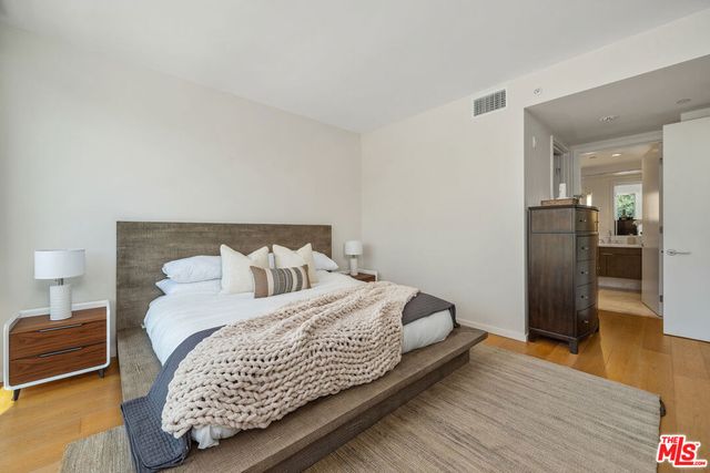 1705 Ocean Avenue 312, Santa Monica, CA 90401