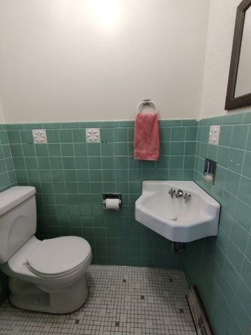 116 N Vale Avenue, Rockford, IL 61107