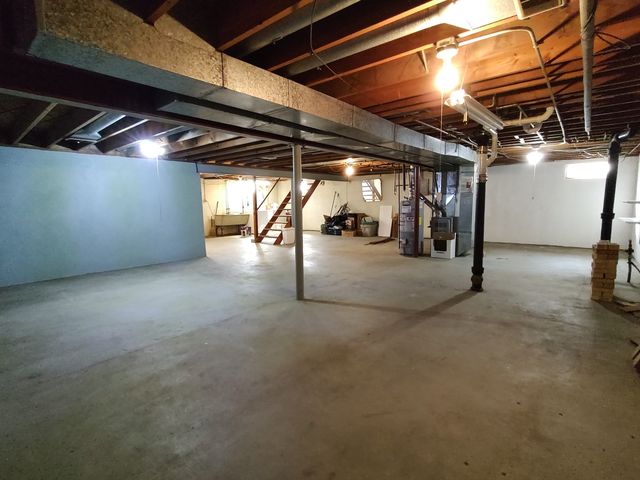 116 N Vale Avenue, Rockford, IL 61107