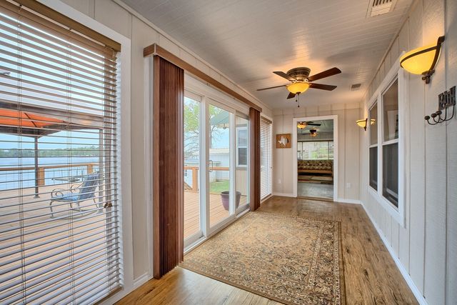 202 Tipperary Drive, Milam, TX 75959