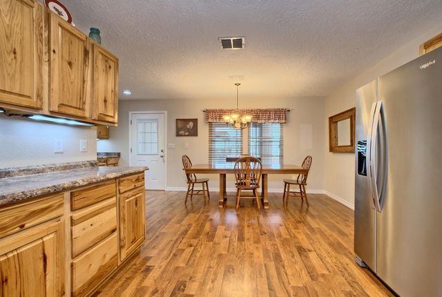 202 Tipperary Drive, Milam, TX 75959