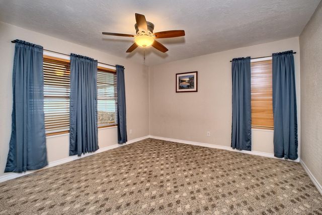 202 Tipperary Drive, Milam, TX 75959