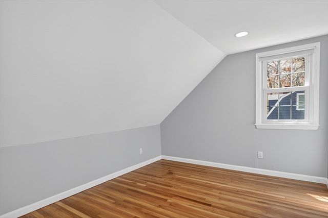 125 Hemlock Dr, Holliston, MA 01746