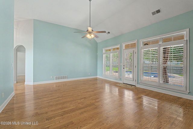 1727 Marcia Louise Drive, Southaven, MS 38672