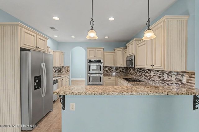 1727 Marcia Louise Drive, Southaven, MS 38672