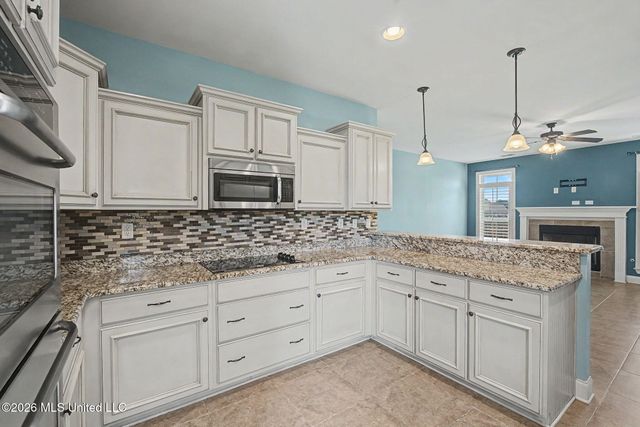 1727 Marcia Louise Drive, Southaven, MS 38672
