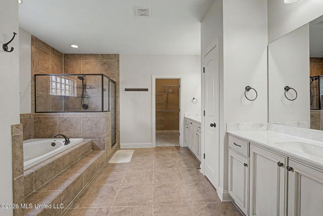 1727 Marcia Louise Drive, Southaven, MS 38672
