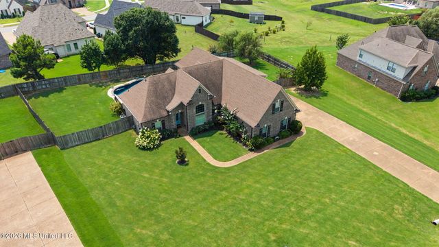 1727 Marcia Louise Drive, Southaven, MS 38672