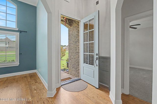 1727 Marcia Louise Drive, Southaven, MS 38672