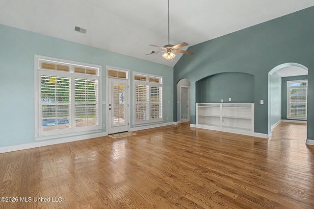 1727 Marcia Louise Drive, Southaven, MS 38672