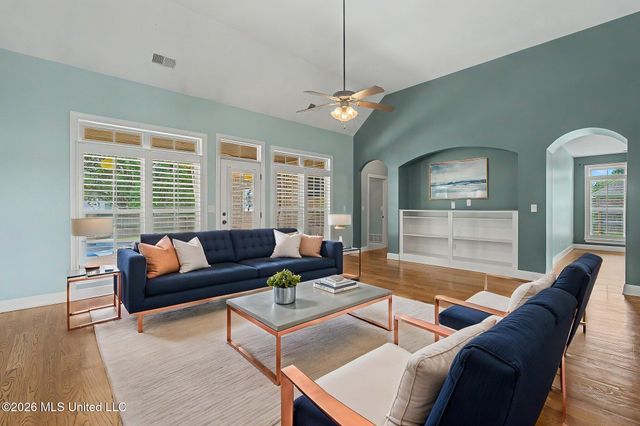 1727 Marcia Louise Drive, Southaven, MS 38672