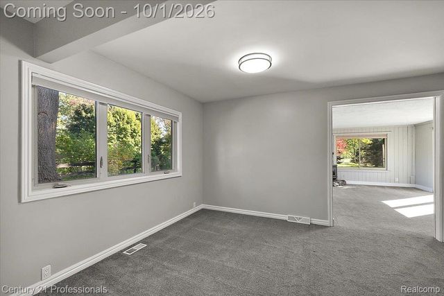 8380 Pine Knob Road, Independence Charter Township, MI 48348