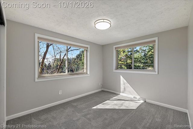 8380 Pine Knob Road, Independence Charter Township, MI 48348